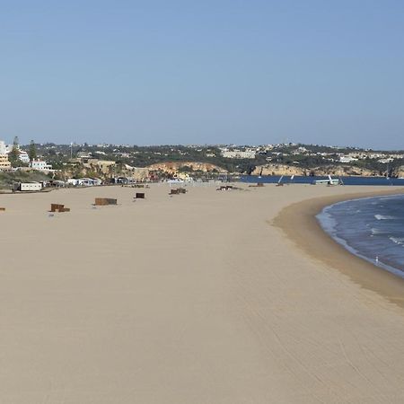 Apartment In Praia Da Rocha With A-C, Terrace In Portimão Eksteriør bilde
